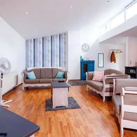 Apartment Sander's *