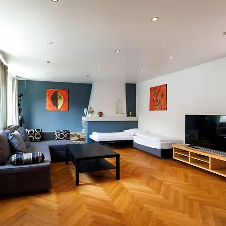 Sander's Apartment