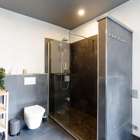 Apartment Sander's *